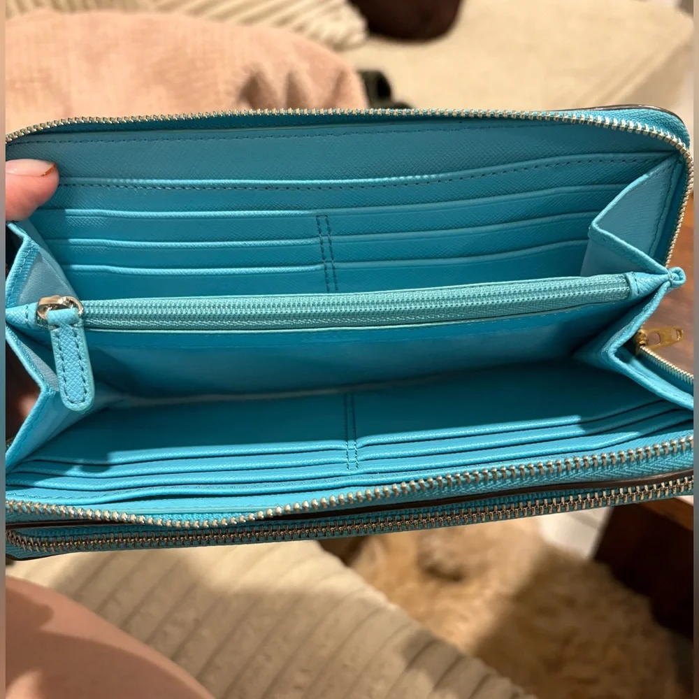 Coach Teal Accordion Wallet - Picture 3 of 4